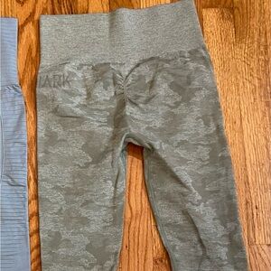 Gym shark workout leggings